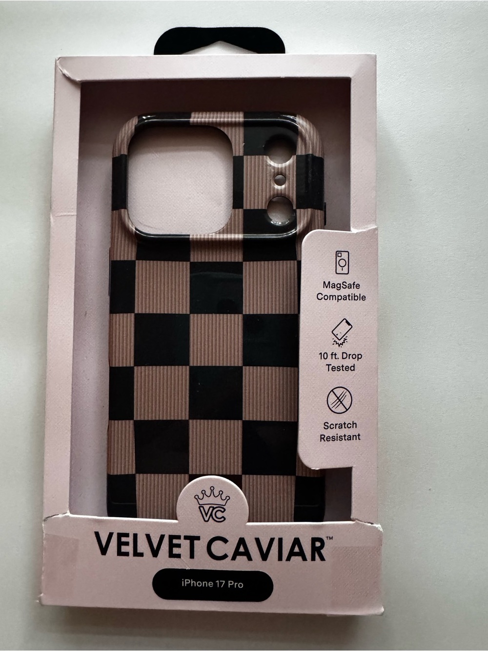 Velvet Caviar iPhone 17 Pro Checkerboard MagSafe Case